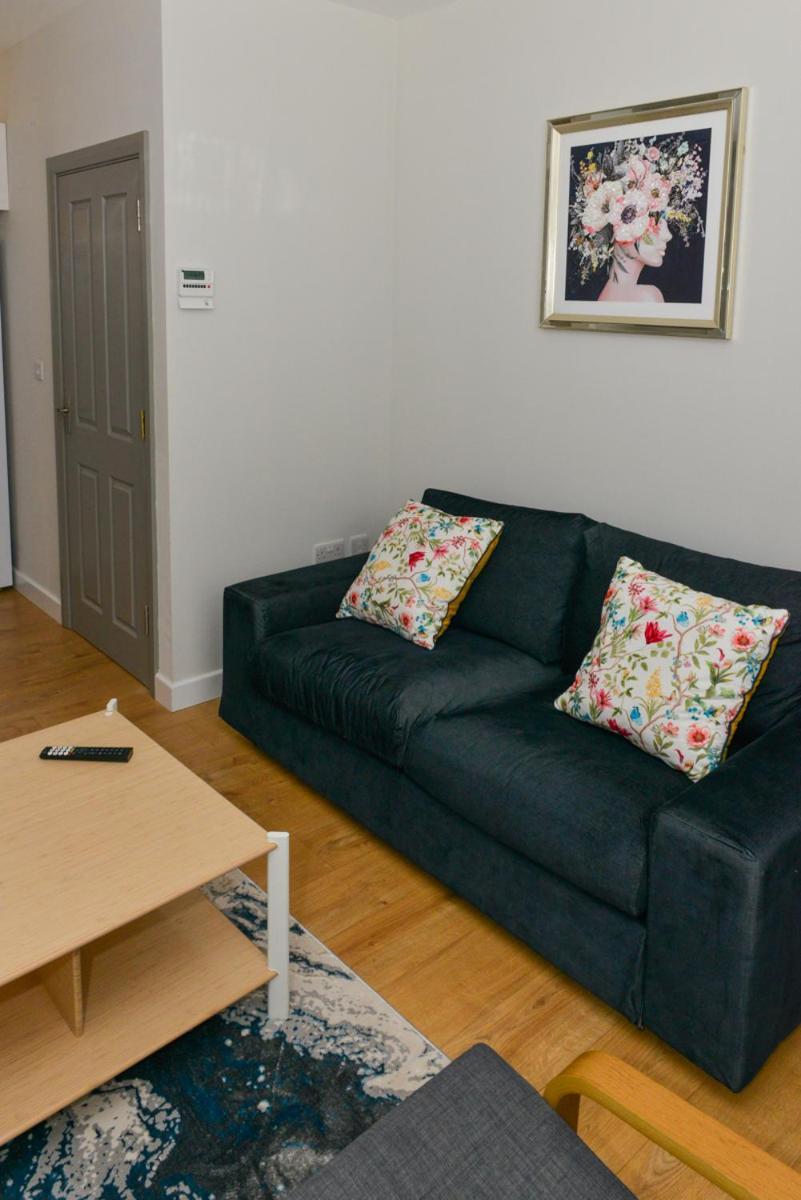 Esterville Apartments 1 And 2 Bedrooms Hot Tub Availability Belfast Buitenkant foto