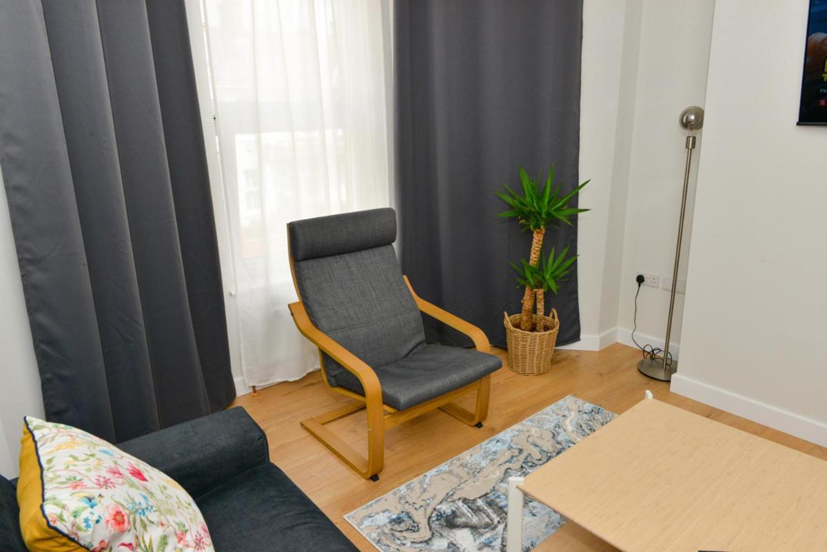 Esterville Apartments 1 And 2 Bedrooms Hot Tub Availability Belfast Buitenkant foto