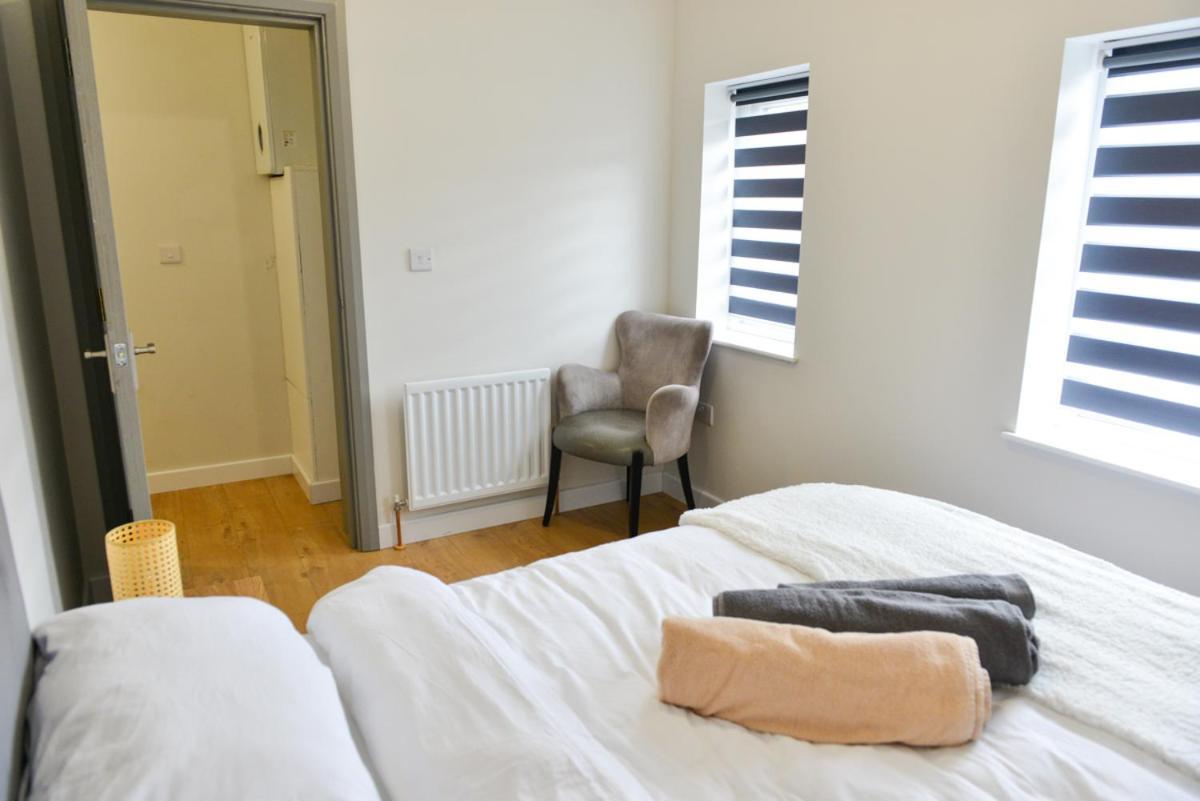 Esterville Apartments 1 And 2 Bedrooms Hot Tub Availability Belfast Buitenkant foto