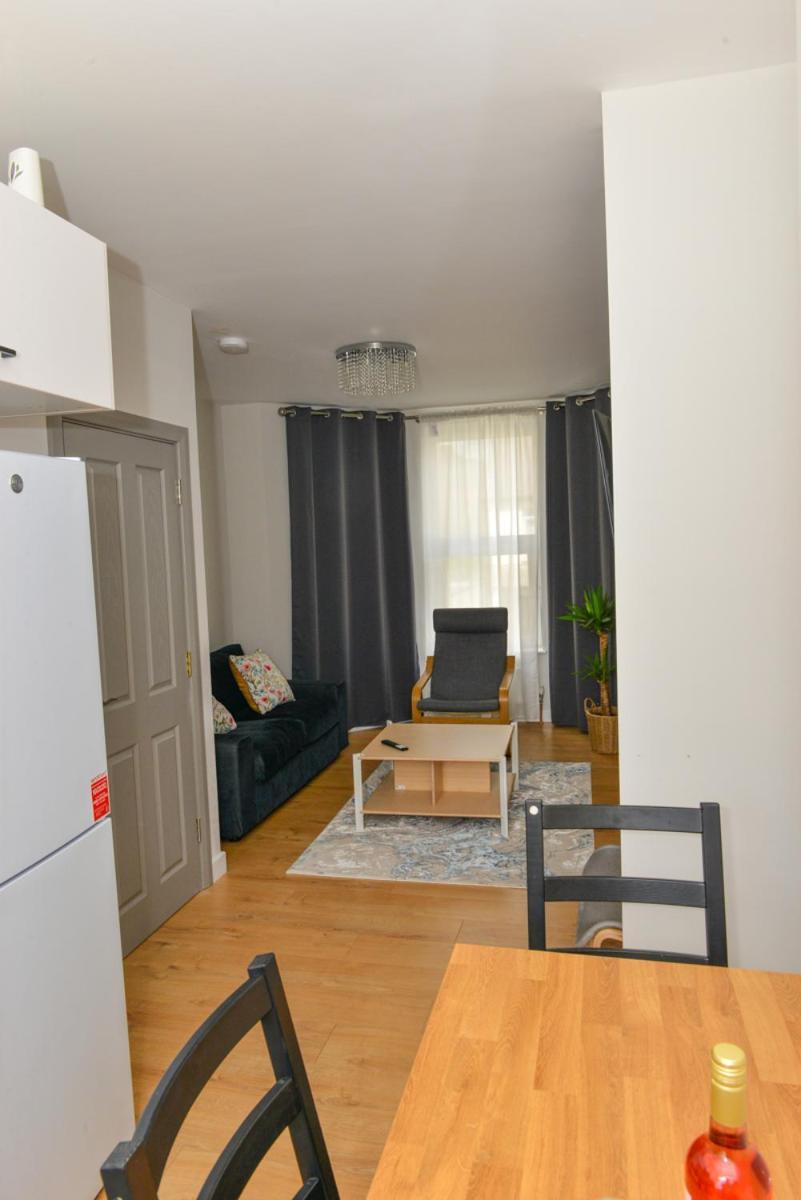Esterville Apartments 1 And 2 Bedrooms Hot Tub Availability Belfast Buitenkant foto
